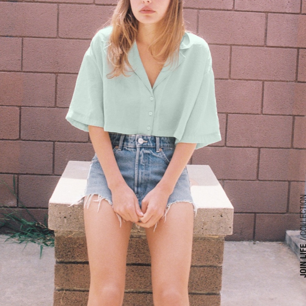 Zara Frayed High Rise Shorts - Picture 4 of 8